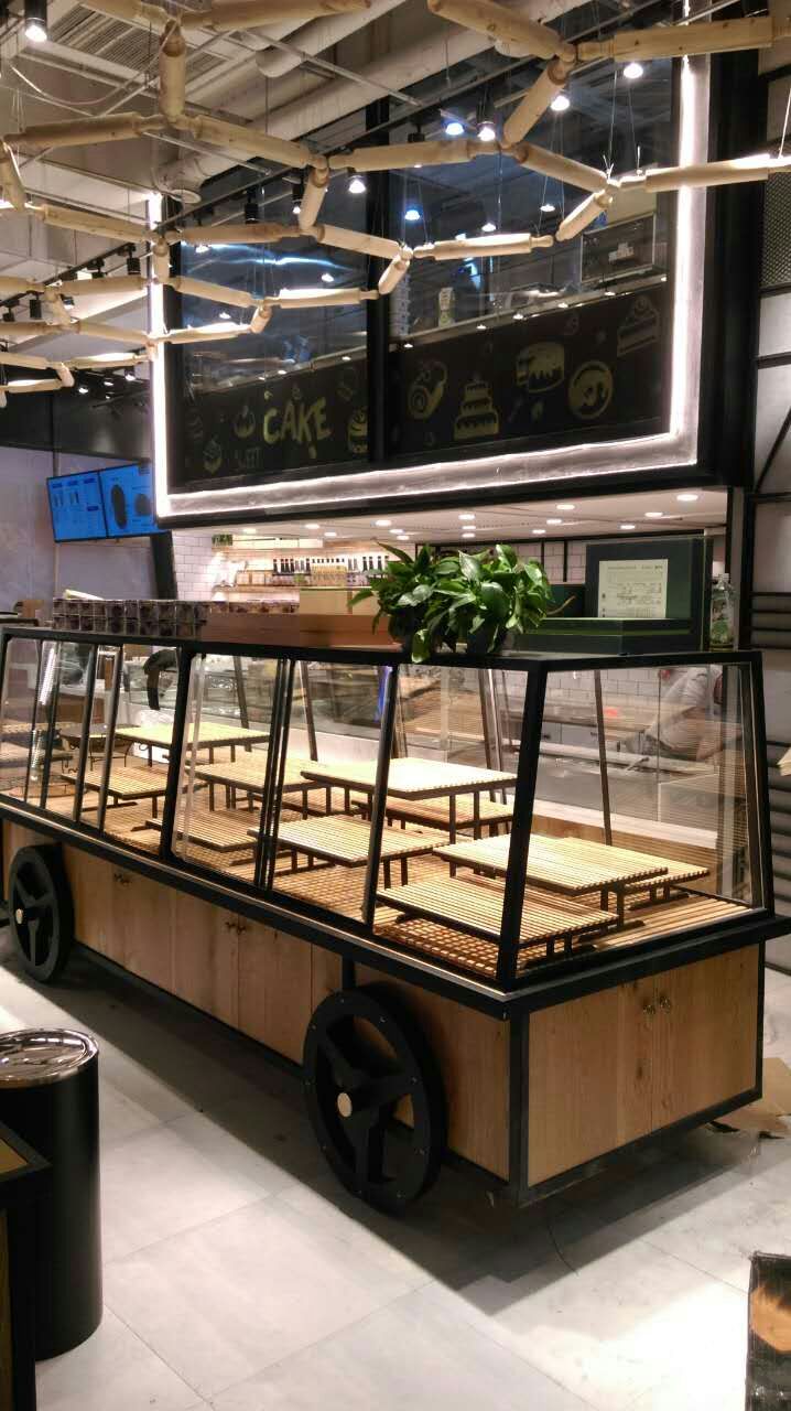 西安展示柜想達到最佳效果應如何擺放