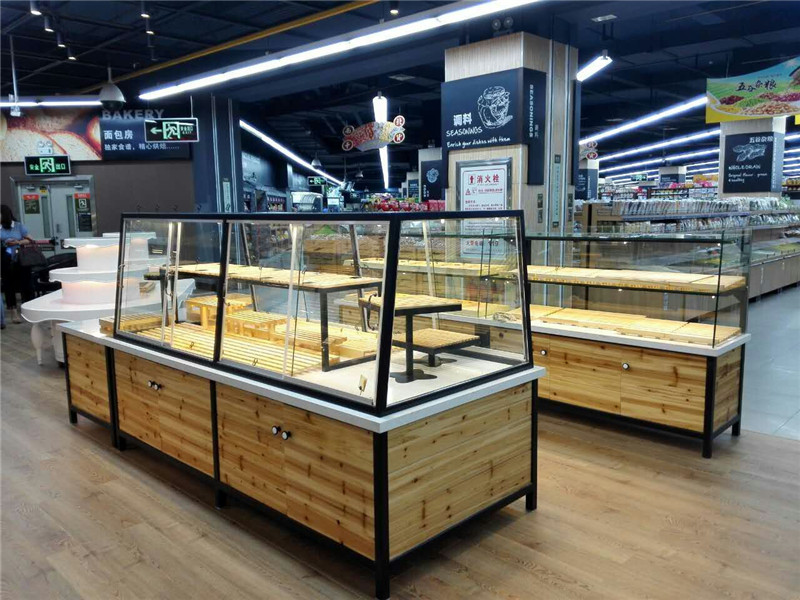 關于西安蛋糕展示柜的材料使用與操作指南